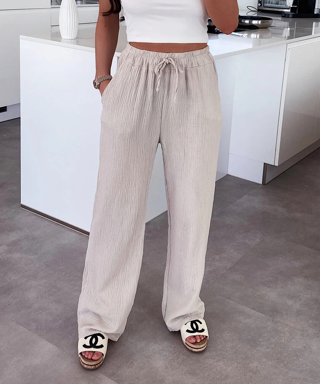 PANTALON DE GASA DE ALGODON CON CORDON Y CINTURA ELASTICA NEGRO