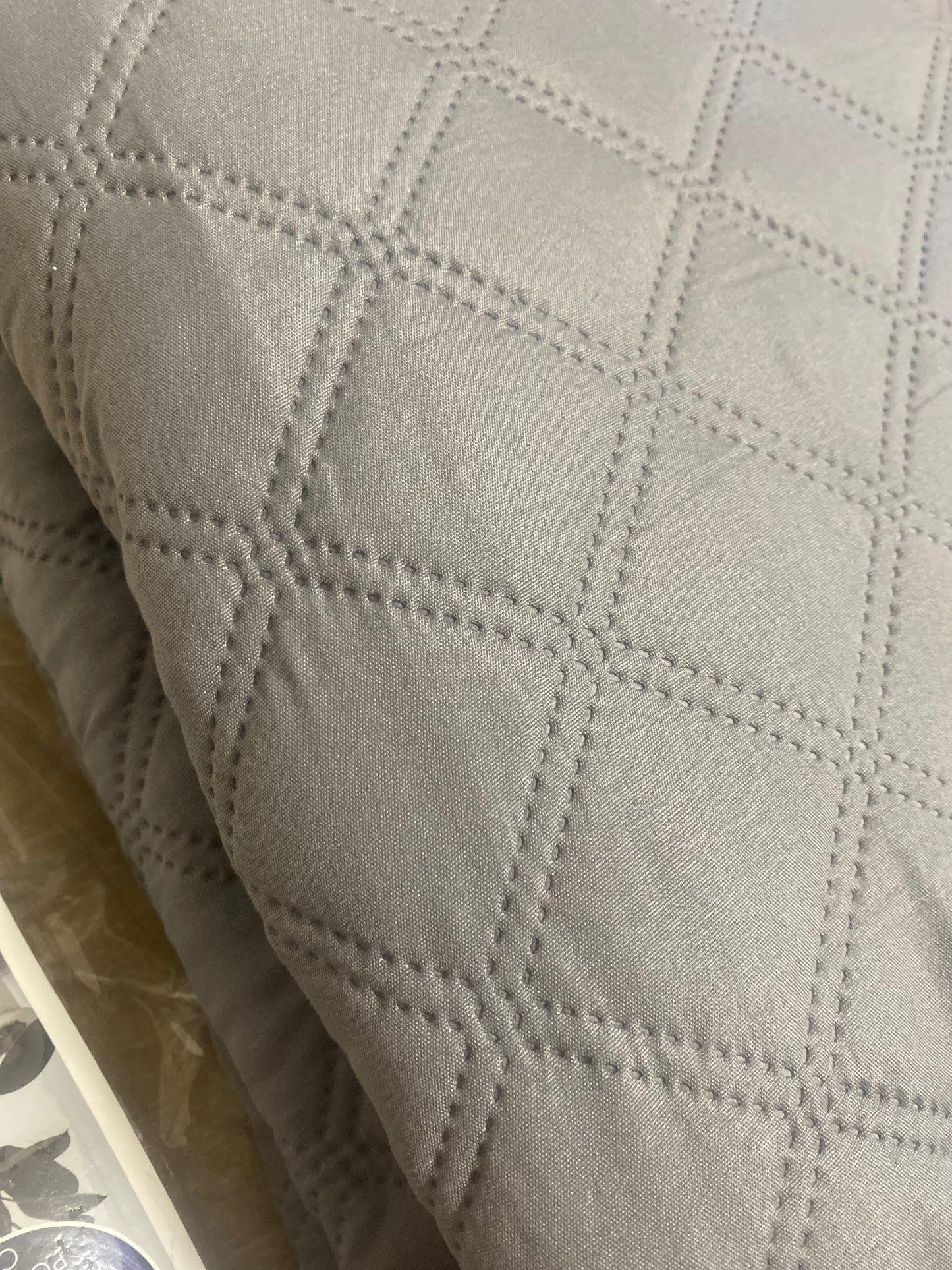 Funda Cubre Sofá Chaise Longue Gris Home'Secret – Reversible y Antimanchas