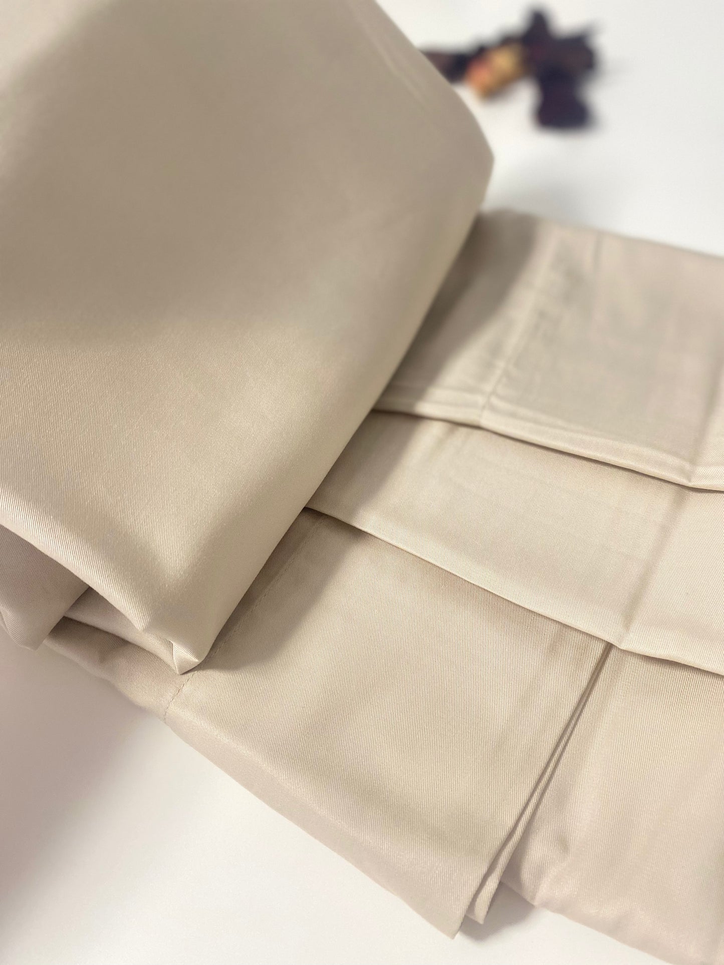 Juego de Sábanas Bambú Beige Dakota Roomers Tacto Seda 300 Hilos | Bonyk