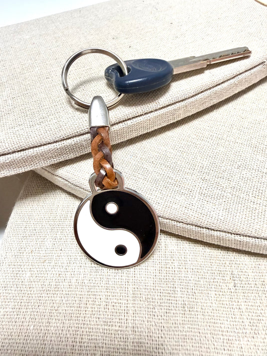 Llavero Yin Yang Metálico Elegante para Llaves y Bolso
