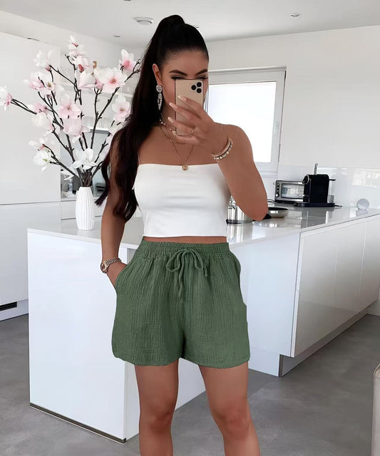 SHORT EN GASA DE ALGODON CON CORDON Y CINTURA ELASTICA VERDE